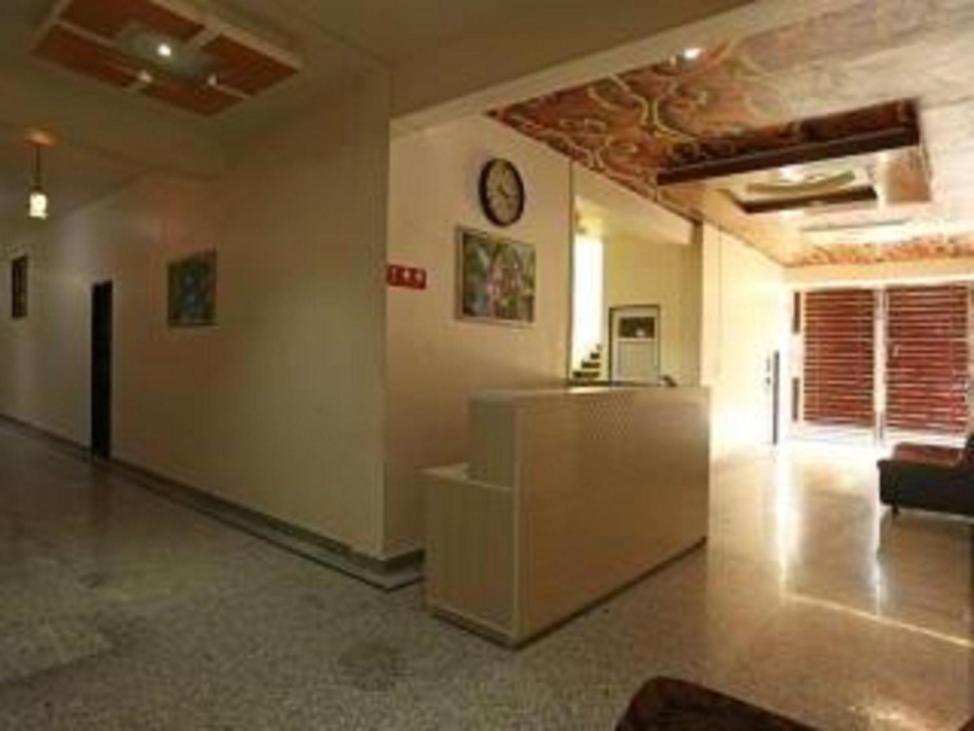 Hotel Anamsa Residency Vrindāvan Exteriér fotografie