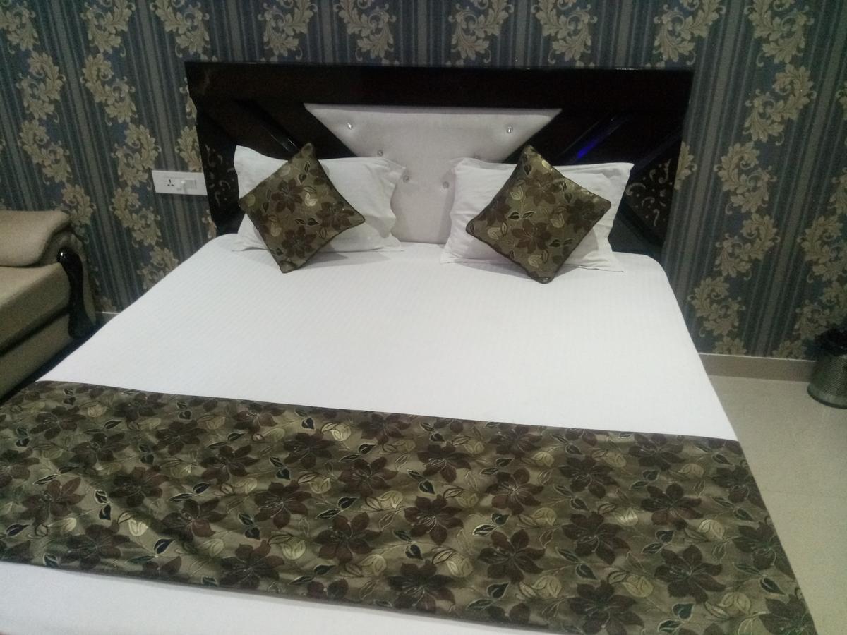 Hotel Anamsa Residency Vrindāvan Exteriér fotografie